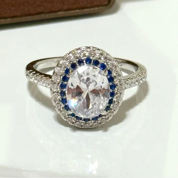 925 Sterling Silver Oval cut white Blue Cubic Zirconia Infinity Band Ring Sz 9 - Picture 3 of 6